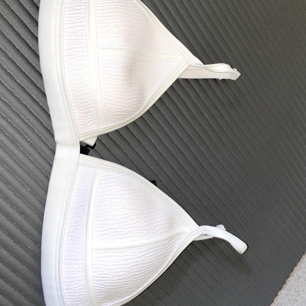 Triangl Bikini Top